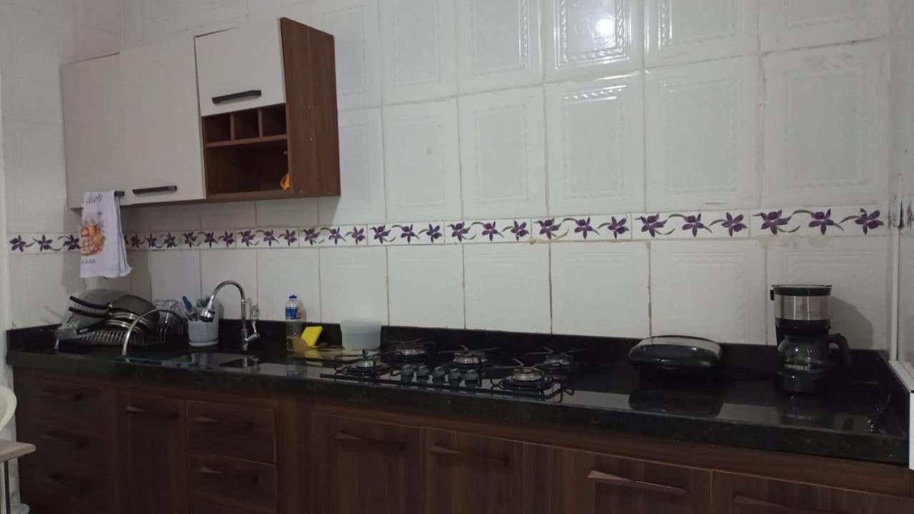Casa De Hospedes Manaus - Dormitorios Com Cozinha Εξωτερικό φωτογραφία